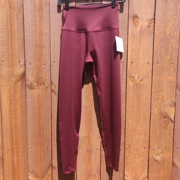 Beyond Yoga Pants - NWT Beyond Yoga Surf Stripe Legging Red Black M